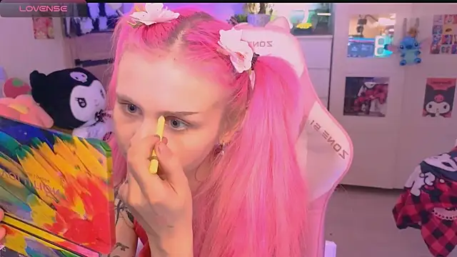 Britney Lynch online show from October 24, 2025, 10:36 am