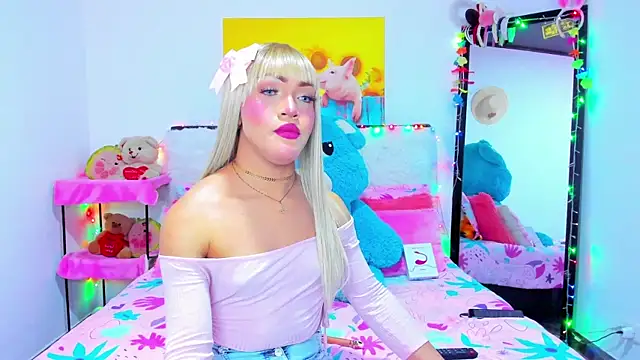 Candy Candy   online show from September 13, 2025, 8:20 pm