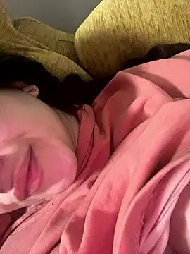 lylyacachonda online show from January 15, 2026, 12:58 am