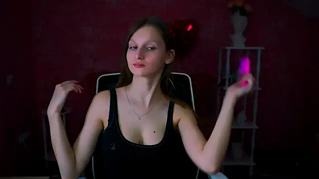 EllaHorton online show from March 9, 2025, 7:12 am