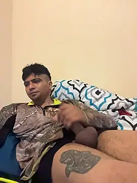 Snapshot of yObal-hot chatting on March 12, 2026, 10:36 pm yObal-hot online show from March 12, 2026, 10:36 pm