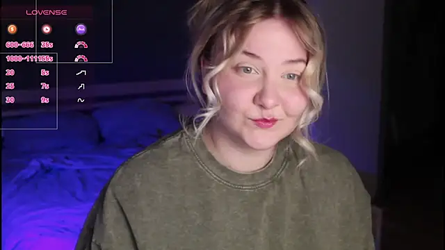 Snapshot of sensual_girrrl chatting on May 26, 2026, 11:36 pm sensual girrrl online show from May 26, 2026, 11:36 pm