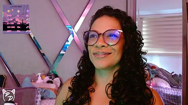 paula daniela1 online show from August 5, 2026, 9:42 pm