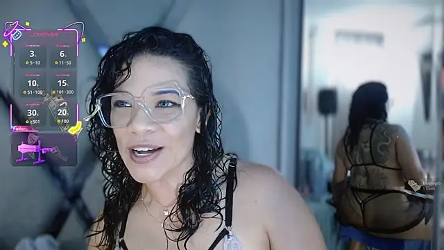 paula daniela1 online show from September 12, 2025, 7:24 pm