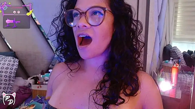 paula daniela1 online show from June 12, 2026, 10:18 pm
