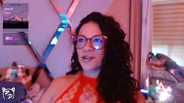 paula daniela1 online show from July 7, 2026, 11:52 pm