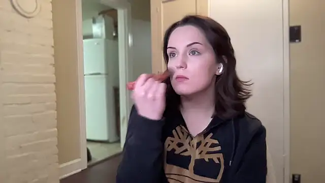 sexylilly69 online show from March 22, 2025, 12:39 am