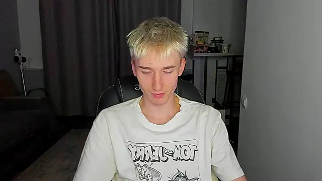 Snapshot of vibemygirl chatting on September 21, 2025, 1:49 pm vibemygirl online show from September 21, 2025, 1:49 pm