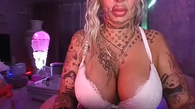 Jeanny Bln online show from September 18, 2025, 2:58 am