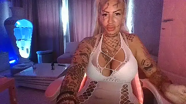 Jeanny Bln online show from September 10, 2025, 5:39 am