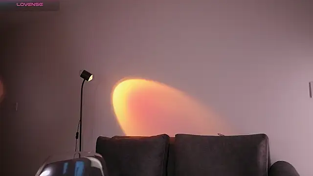 GigiLee  online show from February 12, 2026, 11:59 pm