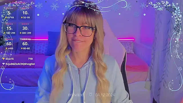 estivalae online show from December 4, 2024, 7:28 pm