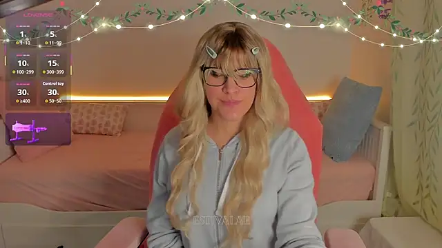 estivalae online show from December 15, 2025, 12:00 pm