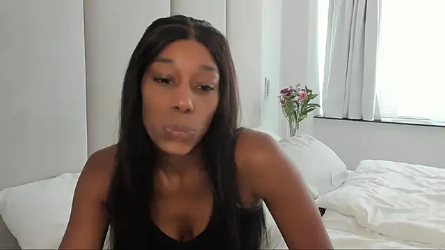 smileybabe online show from February 25, 2025, 11:21 am