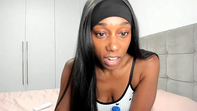 smileybabe online show from October 2, 2025, 5:38 pm