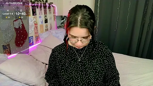 ss-katekisa-ss online show from February 18, 2025, 4:03 pm