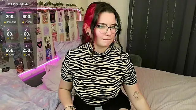 ss-katekisa-ss online show from February 26, 2025, 2:27 pm