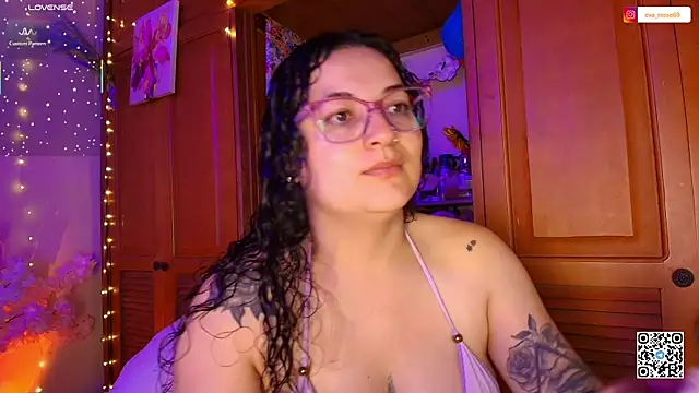 Snapshot of eva_rosse69 chatting on June 10, 2026, 12:06 pm eva rosse69 online show from June 10, 2026, 12:06 pm