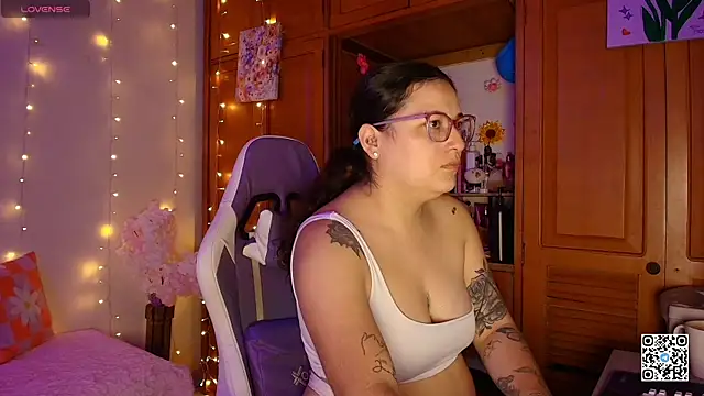 Snapshot of eva_rosse69 chatting on July 22, 2026, 12:07 pm eva rosse69 online show from July 22, 2026, 12:07 pm