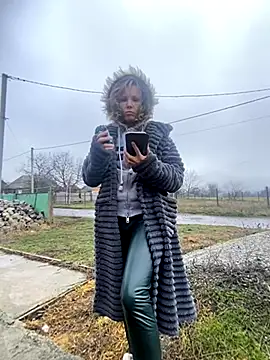 Anita-Smith online show from November 22, 2025, 8:46 am