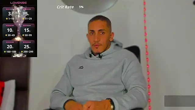 Snapshot of MikeRoss7777 chatting on September 21, 2025, 2:22 pm MikeRoss7777 online show from September 21, 2025, 2:22 pm