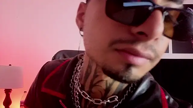 JuanCamiilo 66 online show from April 23, 2026, 2:51 am