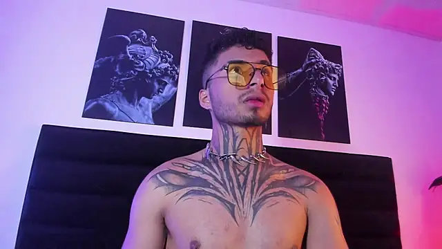 JuanCamiilo 66 online show from September 29, 2025, 3:13 am