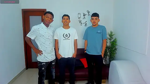 Crazy nigth01 online show from February 6, 2026, 7:21 pm