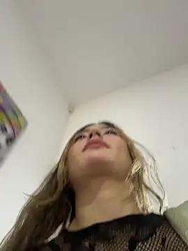 Arianavillada online show from December 14, 2025, 3:13 am