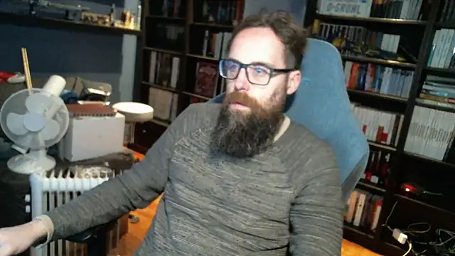 MeSteff online show from December 5, 2024, 7:11 pm