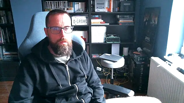 MeSteff online show from June 11, 2026, 6:05 pm