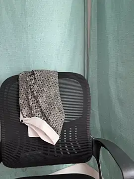 CharismaaBanx online show from February 16, 2025, 6:21 pm