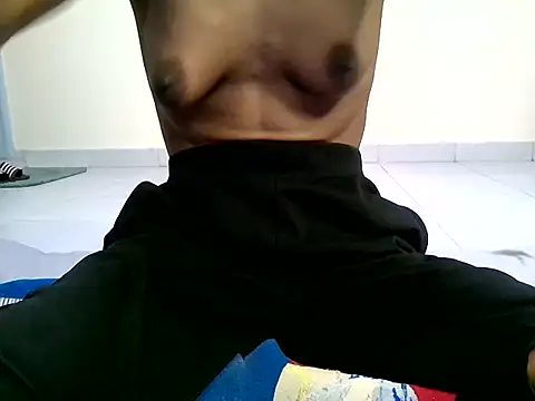 sweet-greedy online show from September 13, 2025, 5:24 pm