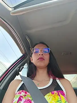 Snapshot of Katalleya_jyj chatting on December 15, 2025, 5:41 pm Katalleya jyj online show from December 15, 2025, 5:41 pm