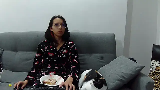 Snapshot of Katalleya_jyj chatting on February 26, 2025, 5:35 am Katalleya jyj online show from February 26, 2025, 5:35 am