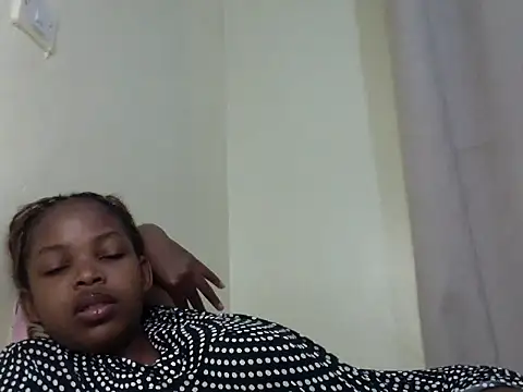 queen-sasha online show from July 12, 2026, 9:43 am