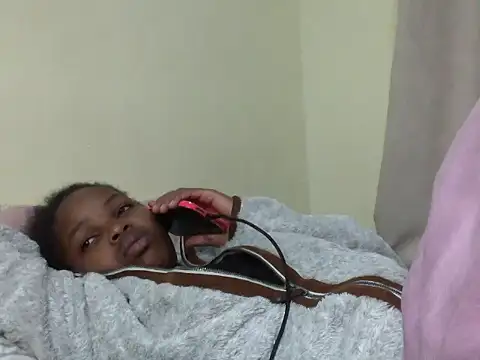 queen-sasha online show from July 24, 2026, 9:33 pm