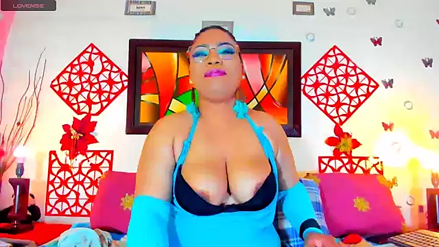 SQUIRTBRUNETE online show from March 17, 2026, 10:46 pm