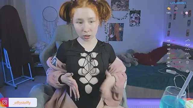 Snapshot of CallMeEffy1 chatting on February 21, 2026, 6:10 pm CallMeEffy1 online show from February 21, 2026, 6:10 pm