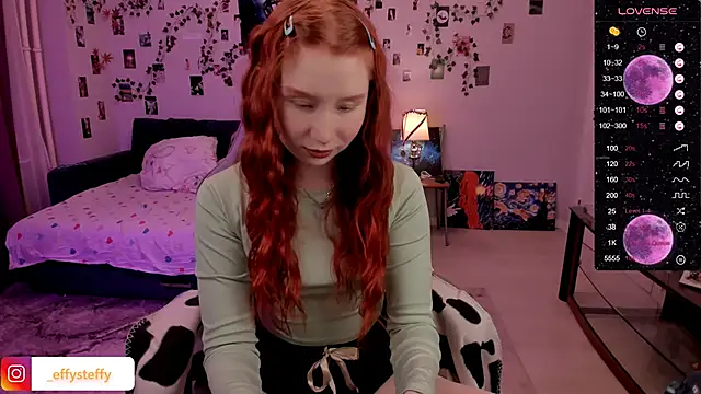 Snapshot of CallMeEffy1 chatting on March 11, 2025, 1:26 am CallMeEffy1 online show from March 11, 2025, 1:26 am