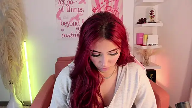 Snapshot of veronicaxx69 chatting on April 5, 2026, 1:34 am veronicaxx69 online show from April 5, 2026, 1:34 am