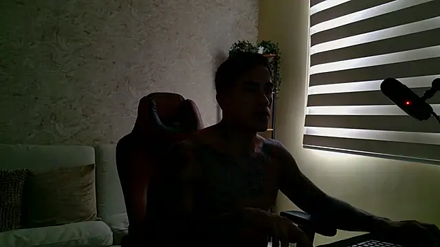 AdanReilly online show from March 22, 2025, 5:52 pm