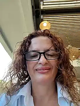 CioniWeiss online show from September 19, 2025, 8:57 pm