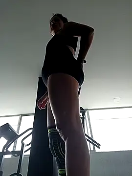 CioniWeiss online show from March 7, 2025, 5:28 pm