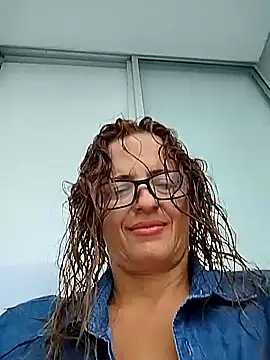 CioniWeiss online show from October 3, 2025, 10:33 pm