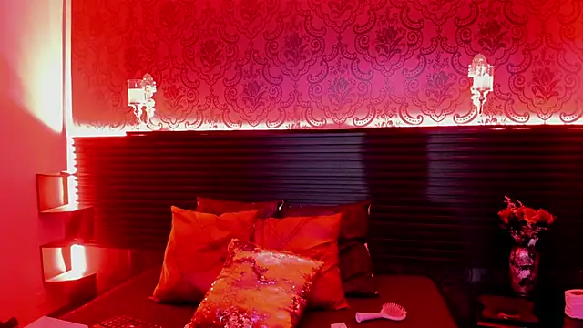 Hellen  4master online show from February 13, 2026, 6:02 am