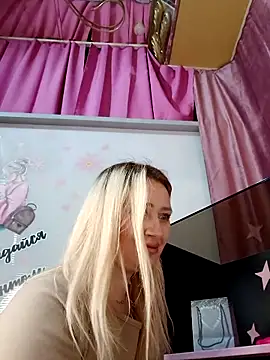 Snapshot of LadyLolyPop_ chatting on March 15, 2026, 3:46 am LadyLolyPop online show from March 15, 2026, 3:46 am