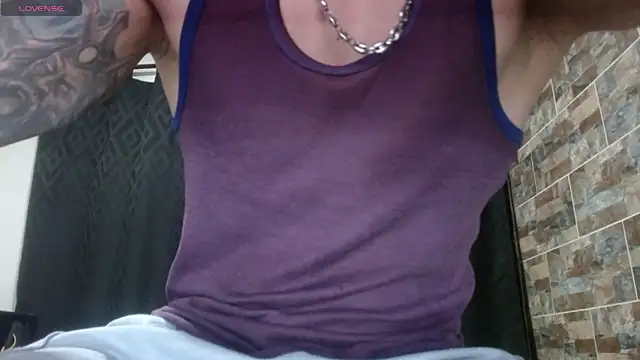 babyrecord1 online show from December 13, 2025, 11:11 pm