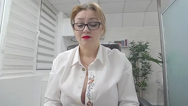 LadyJeen online show from January 17, 2026, 6:28 am