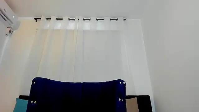 lexyfyre online show from April 23, 2026, 12:29 pm